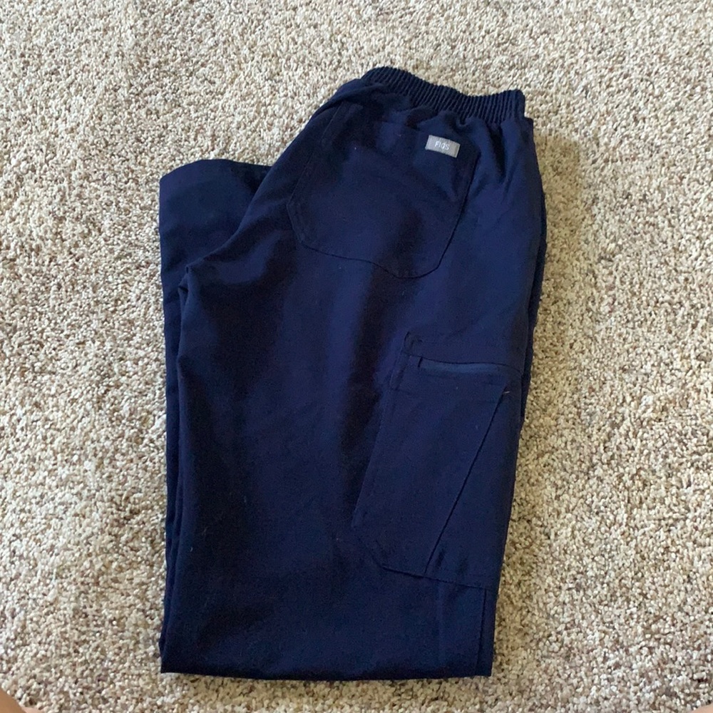 Figs-straight leg scrub bottoms